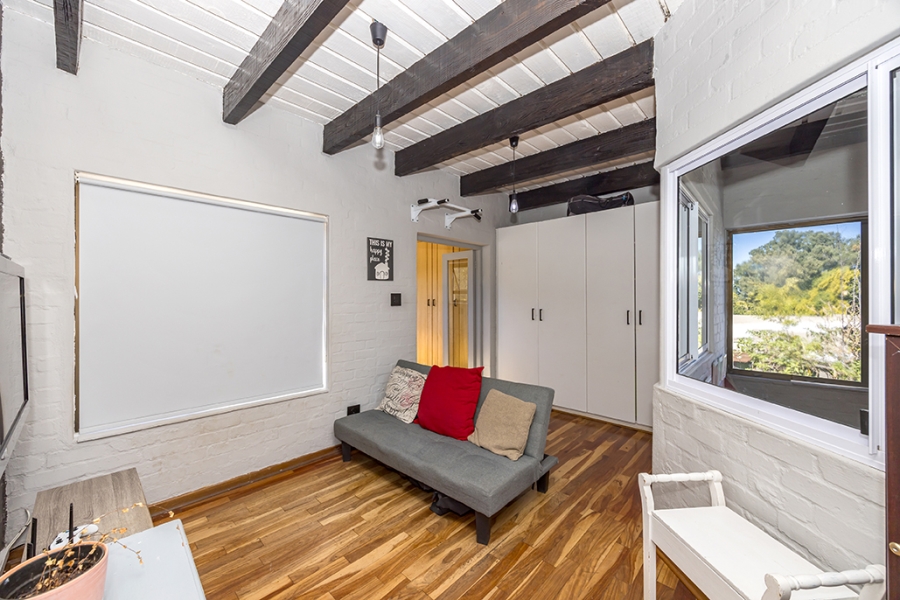 6 Bedroom Property for Sale in Brandwacht Western Cape